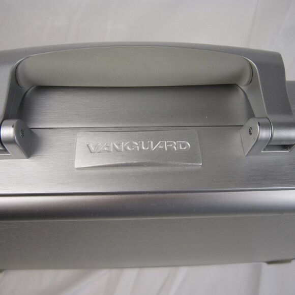 Vanguard Silver Aluminum Lock Briefcase with Two Keys 18" x 13" x 3" - Picture 3 of 16